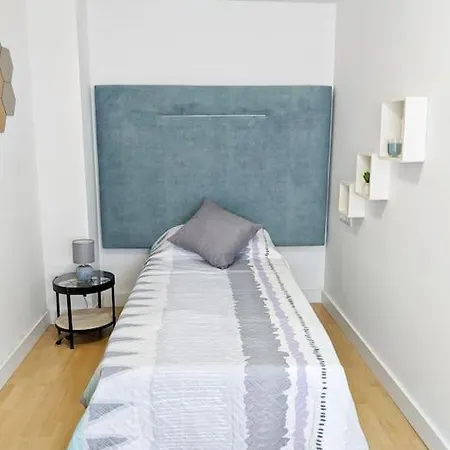 Apartment Piso Centrico Y Con Encanto En Plaza De Toros Alicante