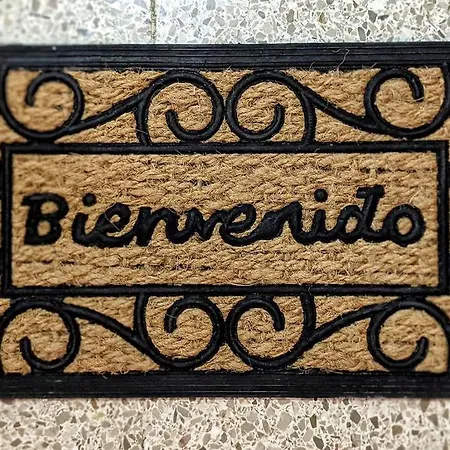 Piso Centrico Y Con Encanto En Plaza De Toros Apartment